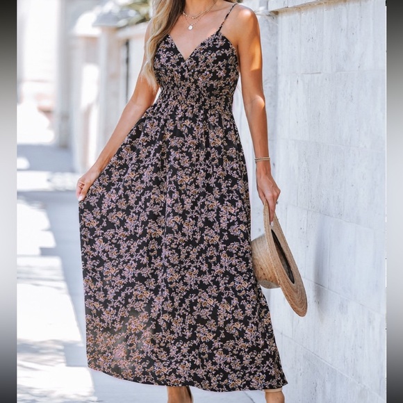 Bundle 2 Summer Dresses - Picture 3 of 9